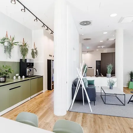 Aparthotel Smartments Hauptbahnhof 3*